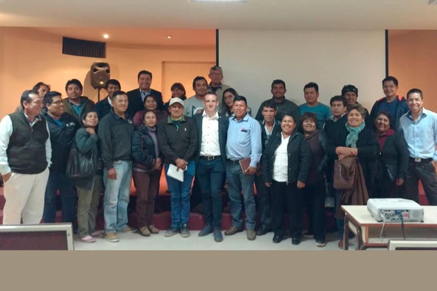 Arequipa (Peru) hosts a conference focused on natural additives in animal feed presended by Biovet