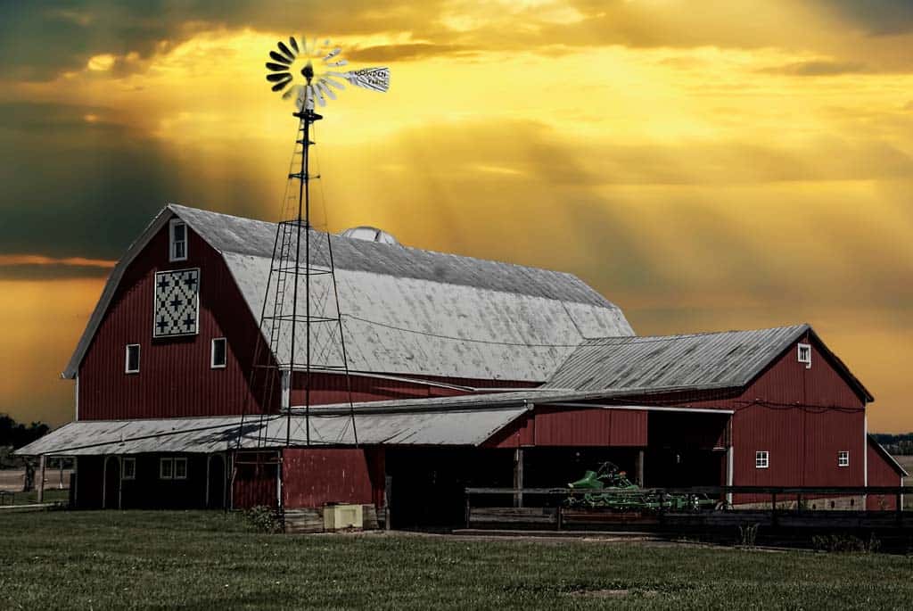 Editorial 69: Far, Koch and Flugge, essential to maintain hygienic-sanitary conditions on farms