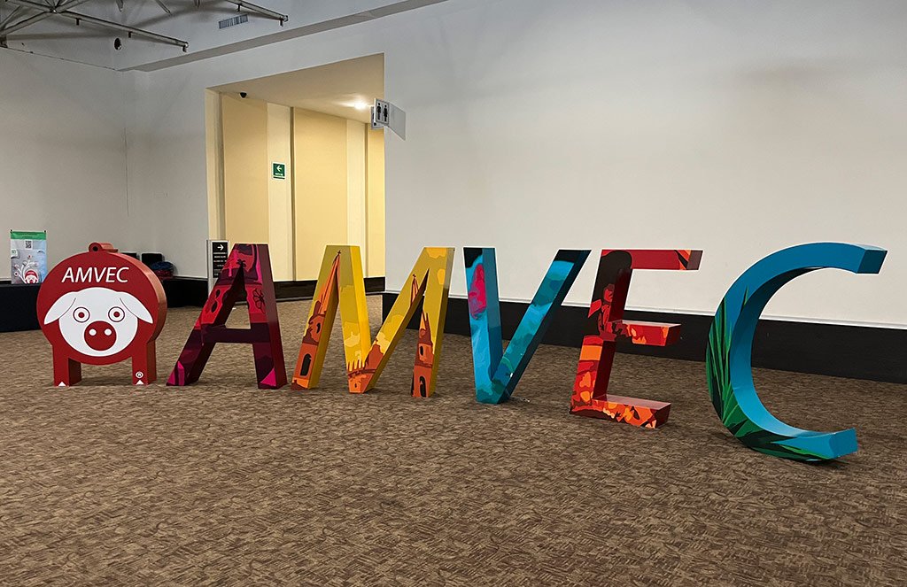 Concluye satisfactoriamente el LIV Congreso de AMVEC